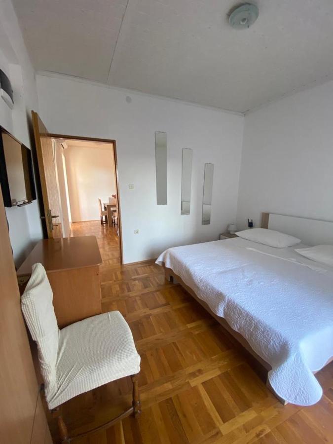 Duje & Roko Apartments Sibenik Ngoại thất bức ảnh