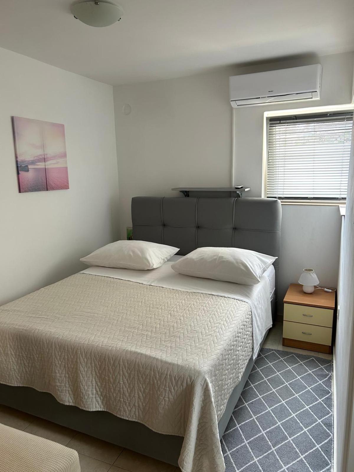 Duje & Roko Apartments Sibenik Ngoại thất bức ảnh