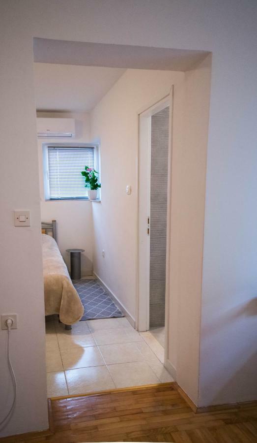 Duje & Roko Apartments Sibenik Ngoại thất bức ảnh